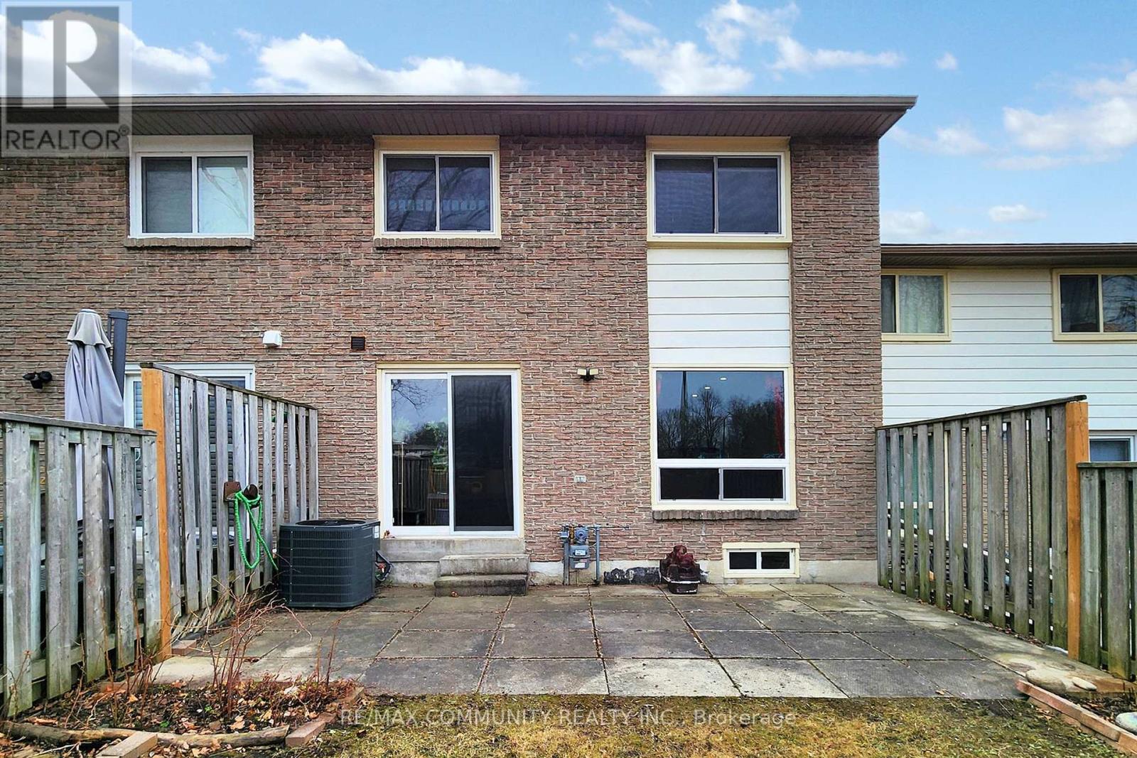 18 Knightsbridge Way, Markham, Ontario  L3P 3W5 - Photo 31 - N12422626