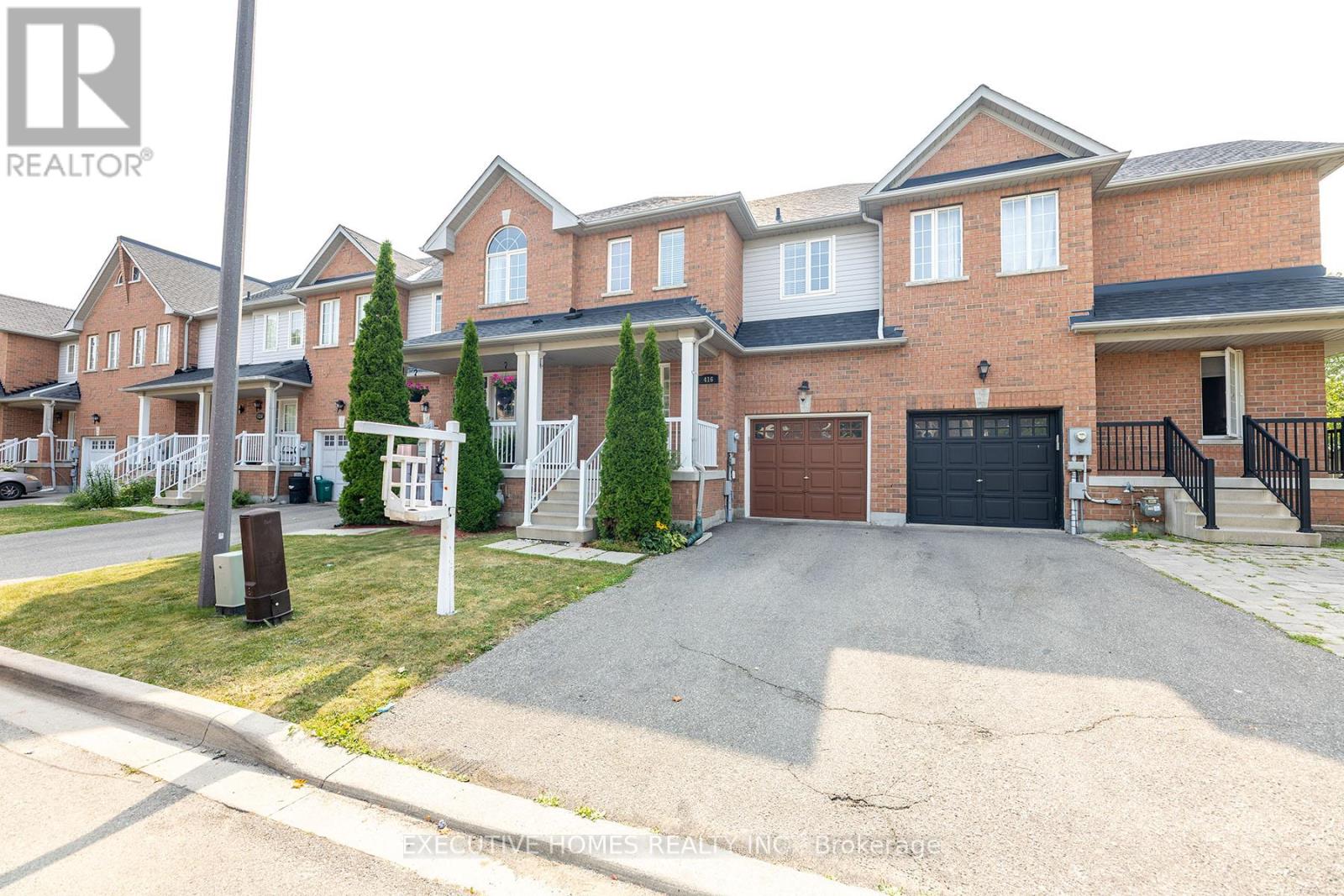 416 Hobbs Crescent, Milton, Ontario  L9T 0J1 - Photo 4 - W12422588