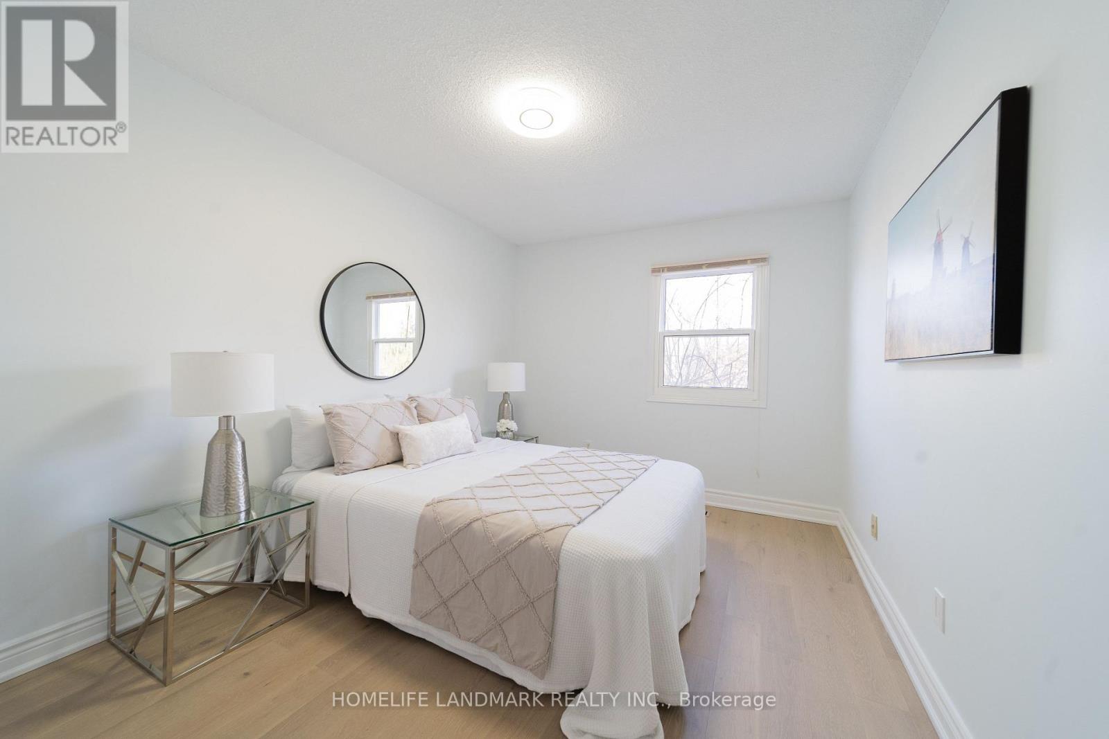 39 - 1230 Kirstie Court, Oakville, Ontario  L6H 5C3 - Photo 14 - W12422592