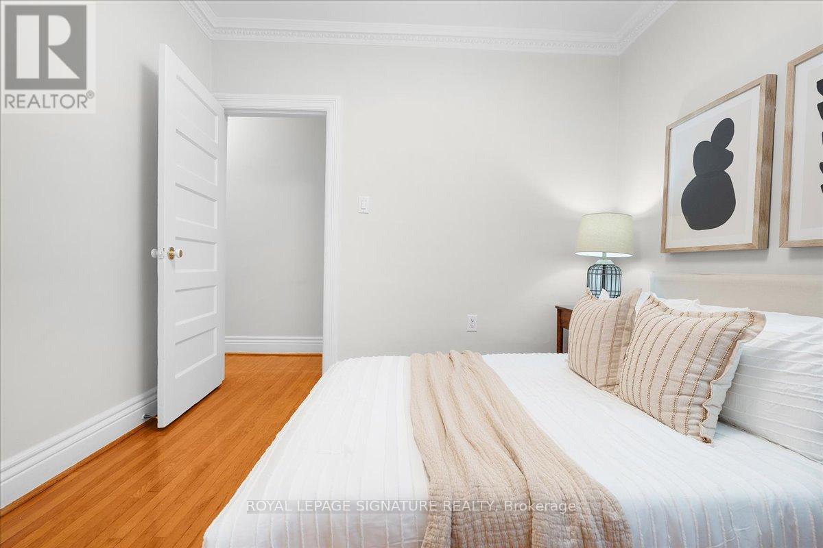 42 Manchester Avenue, Toronto, Ontario  M6G 1V3 - Photo 28 - W12422602