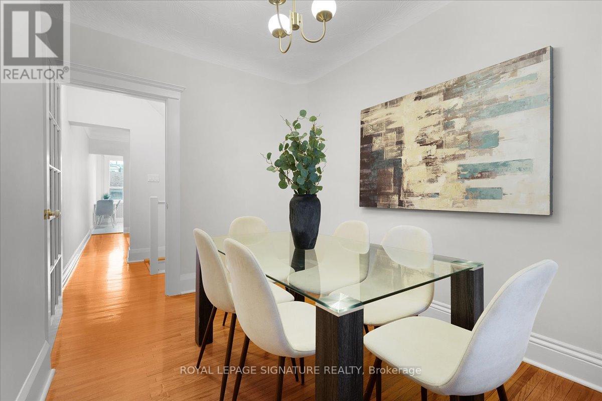 42 Manchester Avenue, Toronto, Ontario  M6G 1V3 - Photo 8 - W12422602