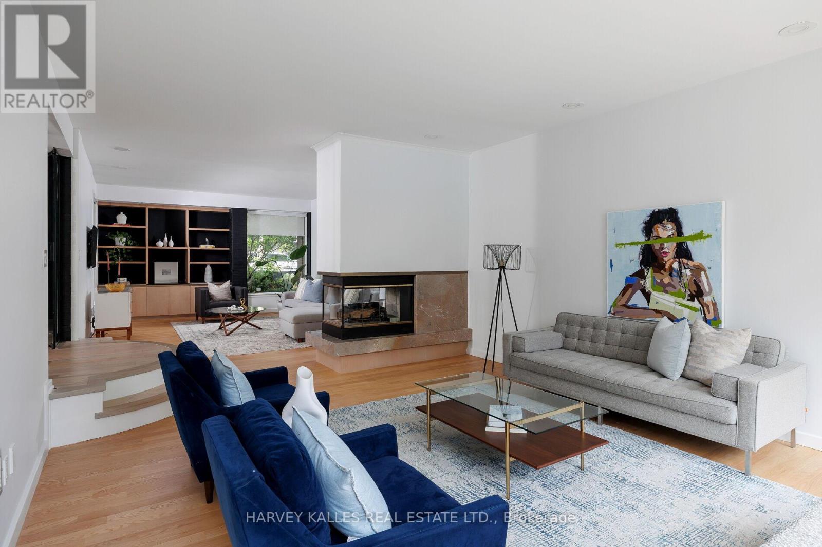 30 Neilor Crescent, Toronto, Ontario  M9C 1K4 - Photo 11 - W12422603