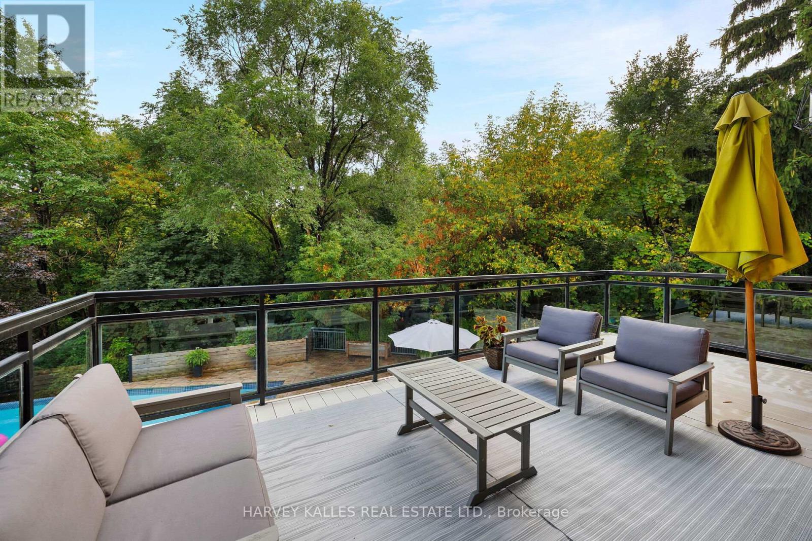 30 Neilor Crescent, Toronto, Ontario  M9C 1K4 - Photo 22 - W12422603
