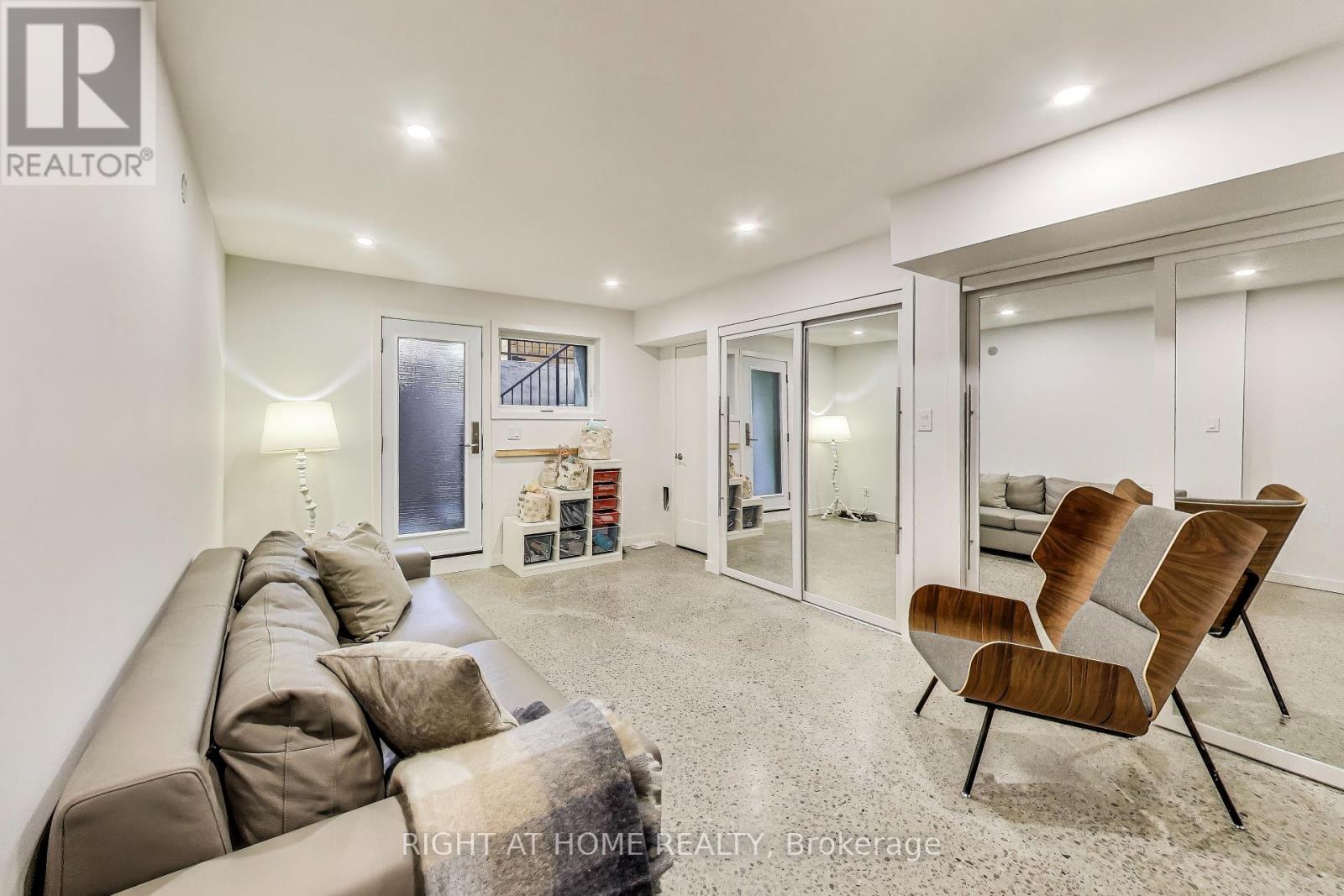 57 Gwynne Avenue, Toronto, Ontario  M6K 2C5 - Photo 18 - W12422615