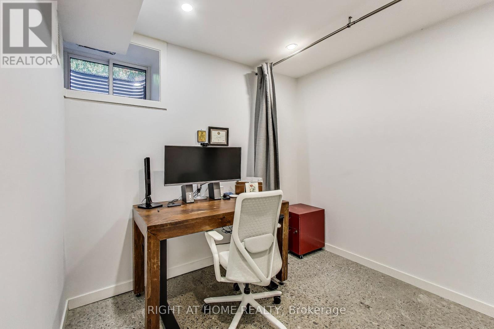 57 Gwynne Avenue, Toronto, Ontario  M6K 2C5 - Photo 21 - W12422615