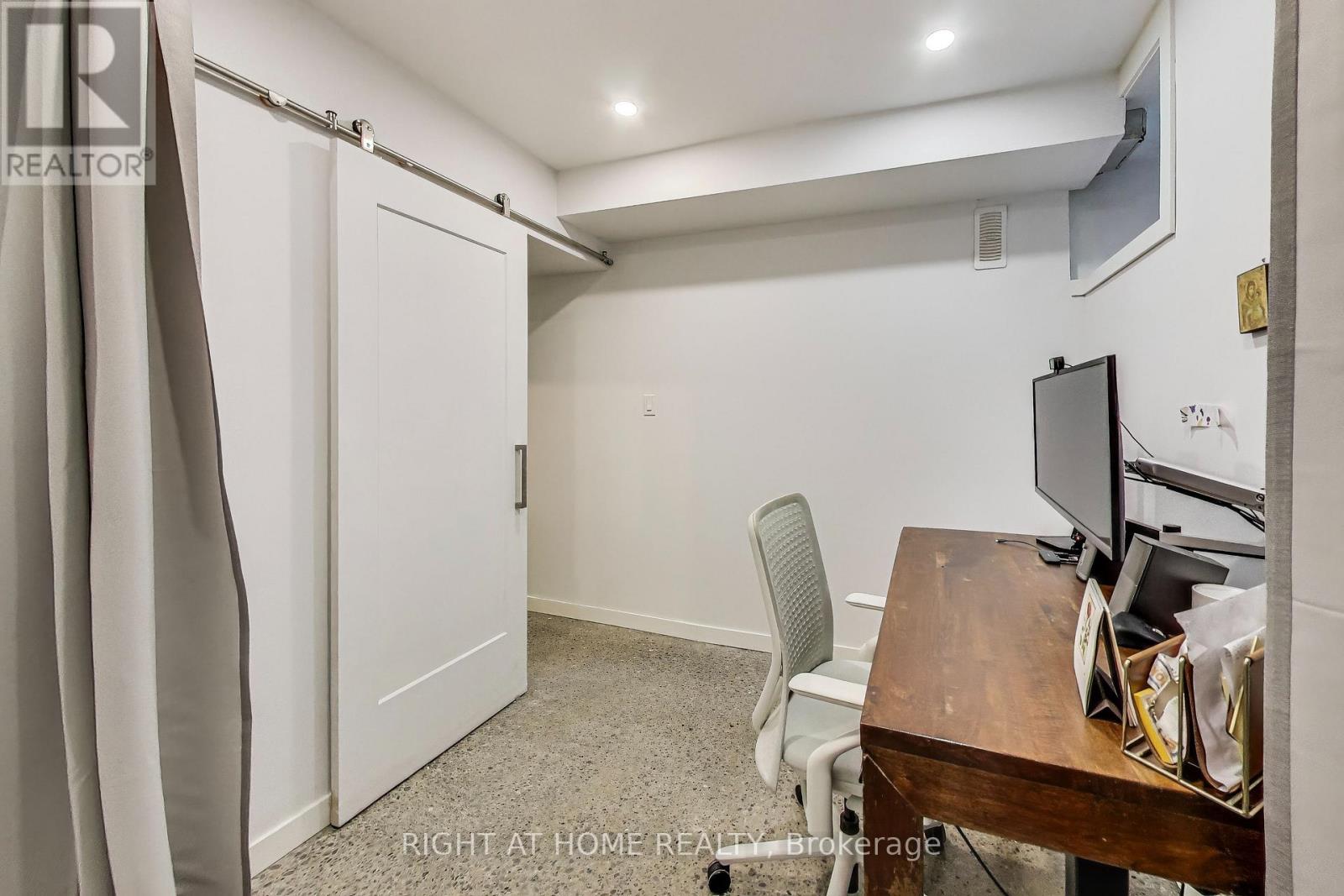 57 Gwynne Avenue, Toronto, Ontario  M6K 2C5 - Photo 22 - W12422615