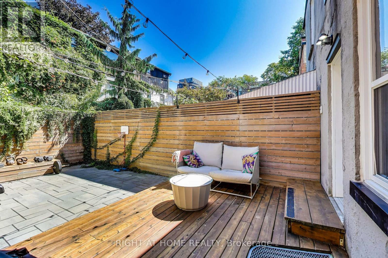 57 Gwynne Avenue, Toronto, Ontario  M6K 2C5 - Photo 26 - W12422615