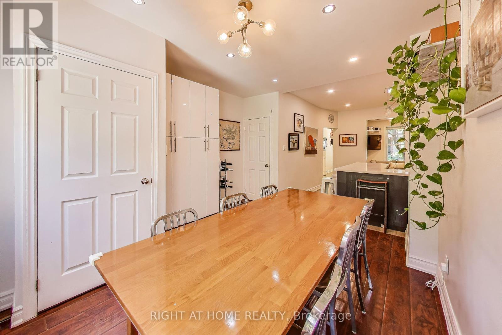 57 Gwynne Avenue, Toronto, Ontario  M6K 2C5 - Photo 7 - W12422615