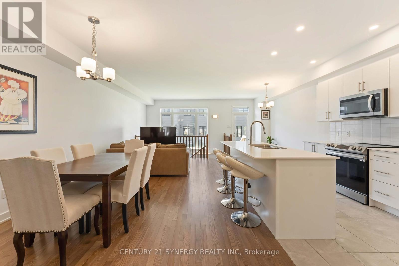 254 Finsbury Avenue, Ottawa, Ontario  K2S 2Y2 - Photo 7 - X12422643