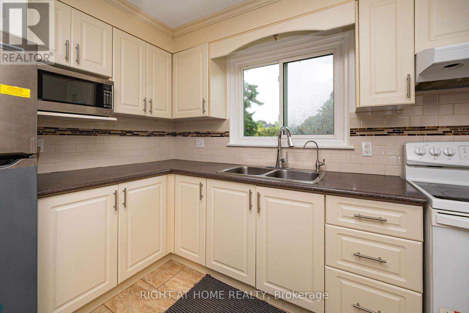 3 - 2 White Abbey Park, Toronto, Ontario  M1R 5A1 - Photo 10 - E12314473