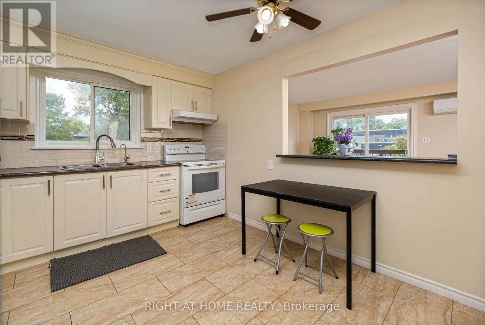 3 - 2 White Abbey Park, Toronto, Ontario  M1R 5A1 - Photo 9 - E12314473