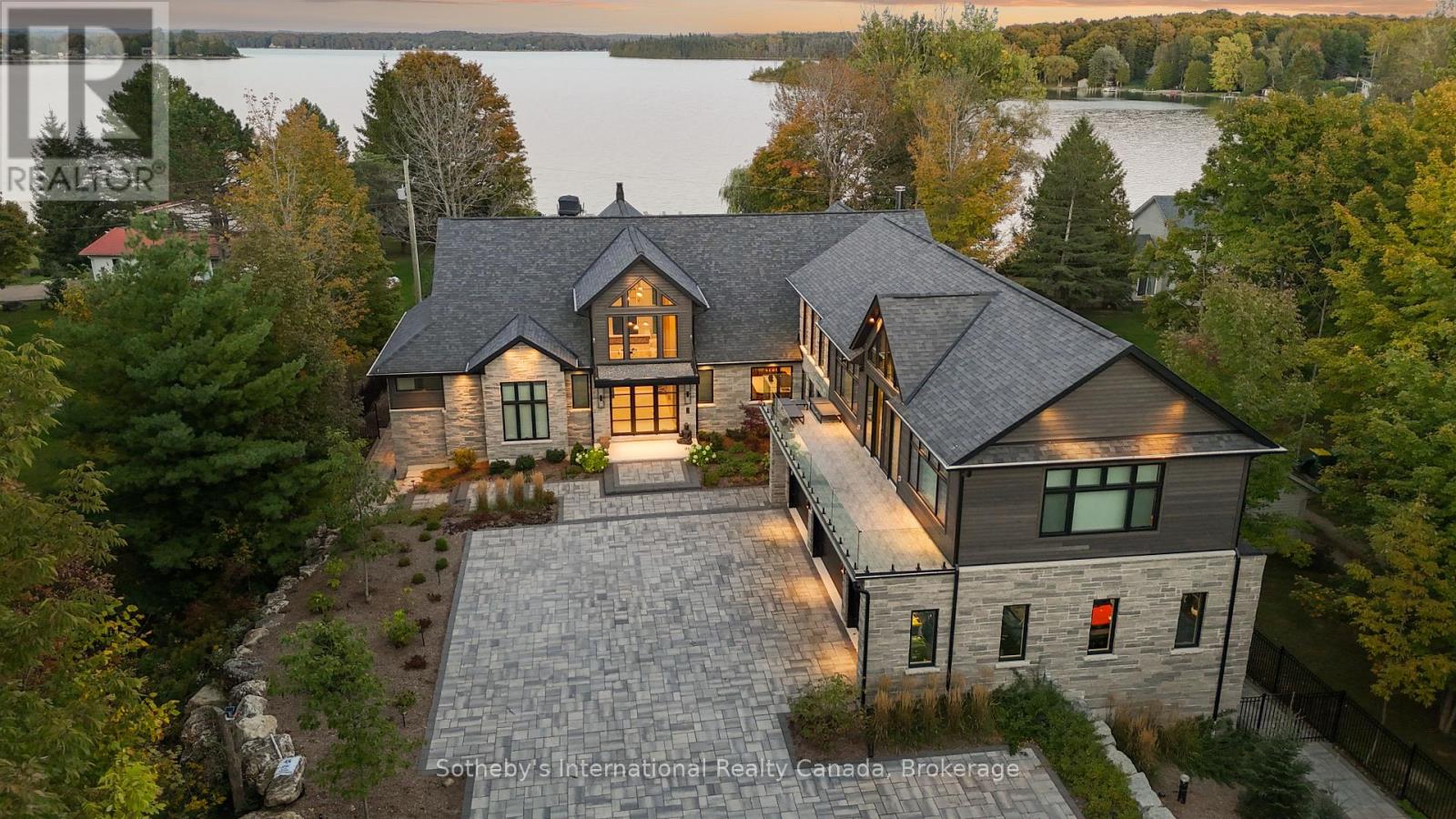 194457 Grey 13 Road, Grey Highlands, Ontario  N0C 1E0 - Photo 4 - X12422644