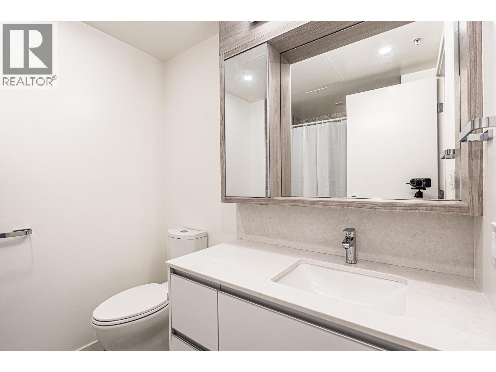 607 6633 Buswell Street, Richmond, British Columbia  V6Y 0M3 - Photo 5 - R3051517