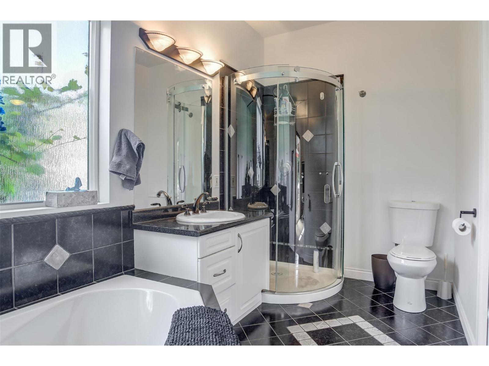 3117 Capistrano Court, Kelowna, British Columbia  V1V 2A2 - Photo 27 - 10357574