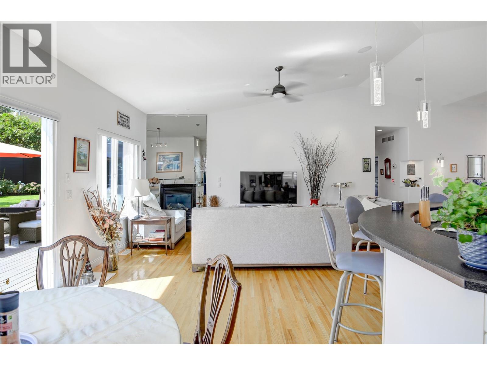 3117 Capistrano Court, Kelowna, British Columbia  V1V 2A2 - Photo 13 - 10357574