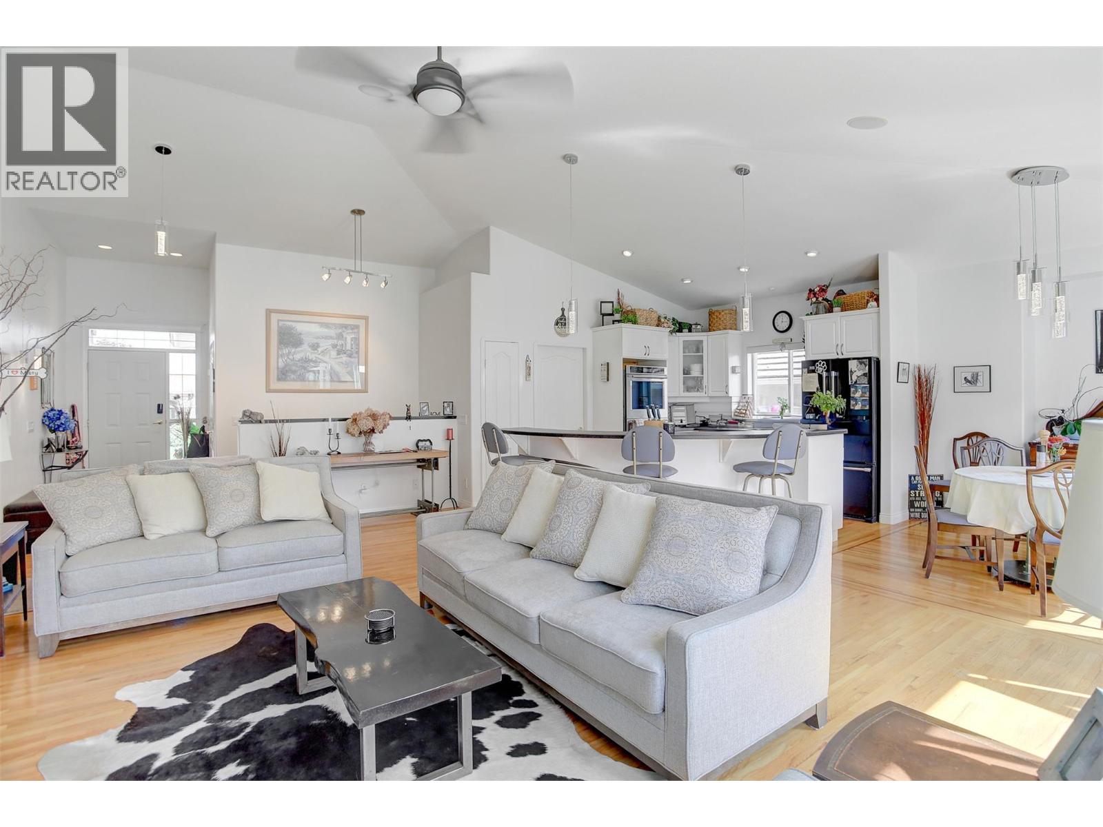 3117 Capistrano Court, Kelowna, British Columbia  V1V 2A2 - Photo 14 - 10357574