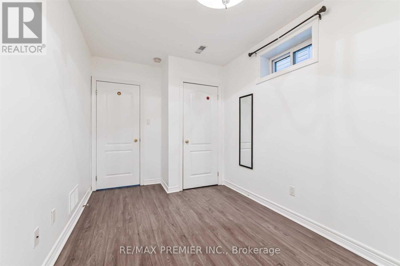 Lower - 1967 Dundas Street E, Toronto, Ontario  M4L 1M7 - Photo 11 - E12422642