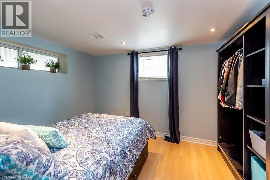 541 Sandmere Place, Oakville, Ontario  L6L 4G5 - Photo 16 - 40772989
