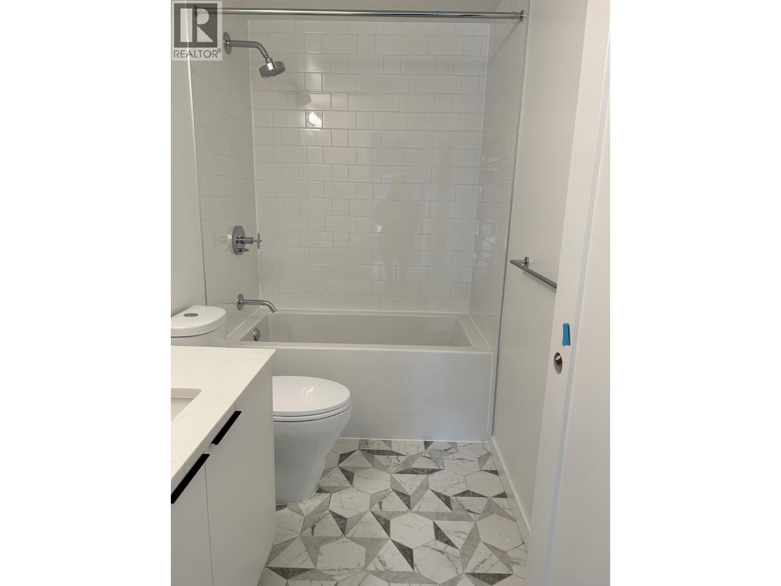 6 237 Ridgeway Avenue, North Vancouver, British Columbia  V7L 0H6 - Photo 25 - R3051529
