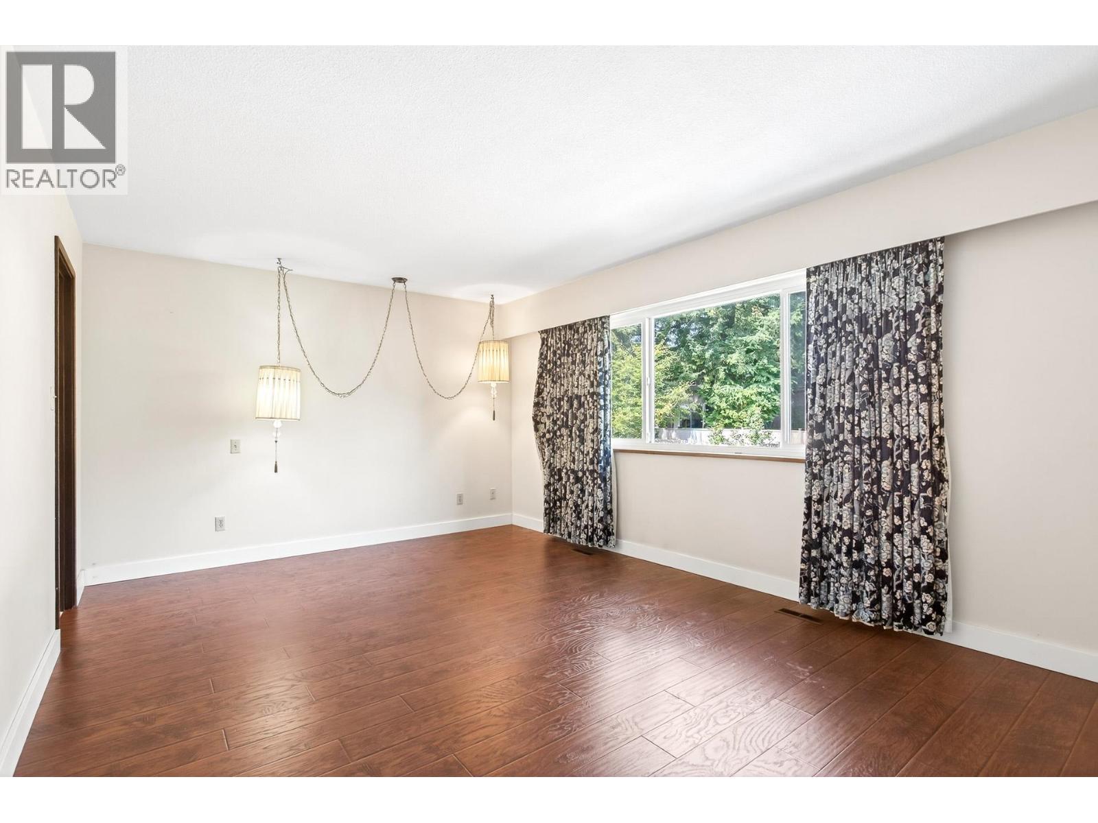 2395 Austin Avenue, Coquitlam, British Columbia  V3K 3R9 - Photo 13 - R3049046