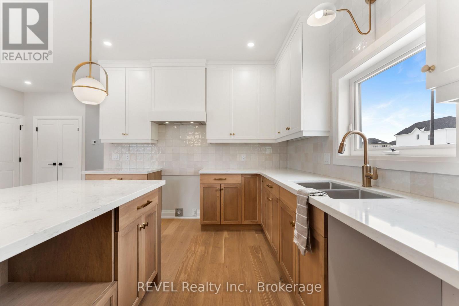 1 Elvira Way, Thorold, Ontario  L2V 0M7 - Photo 13 - X12381089