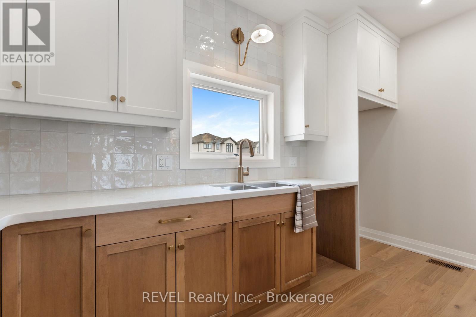 1 Elvira Way, Thorold, Ontario  L2V 0M7 - Photo 11 - X12381089