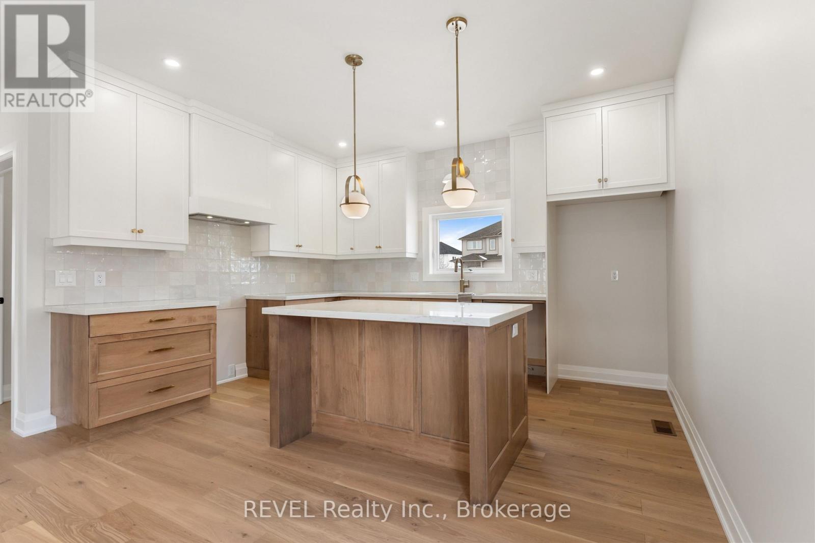 1 Elvira Way, Thorold, Ontario  L2V 0M7 - Photo 10 - X12381089