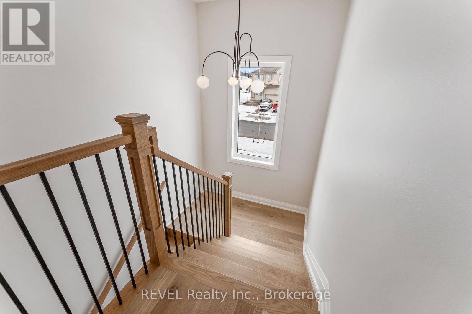 1 Elvira Way, Thorold, Ontario  L2V 0M7 - Photo 20 - X12381089
