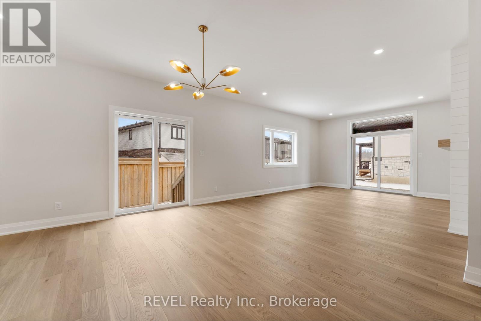 1 Elvira Way, Thorold, Ontario  L2V 0M7 - Photo 6 - X12381089