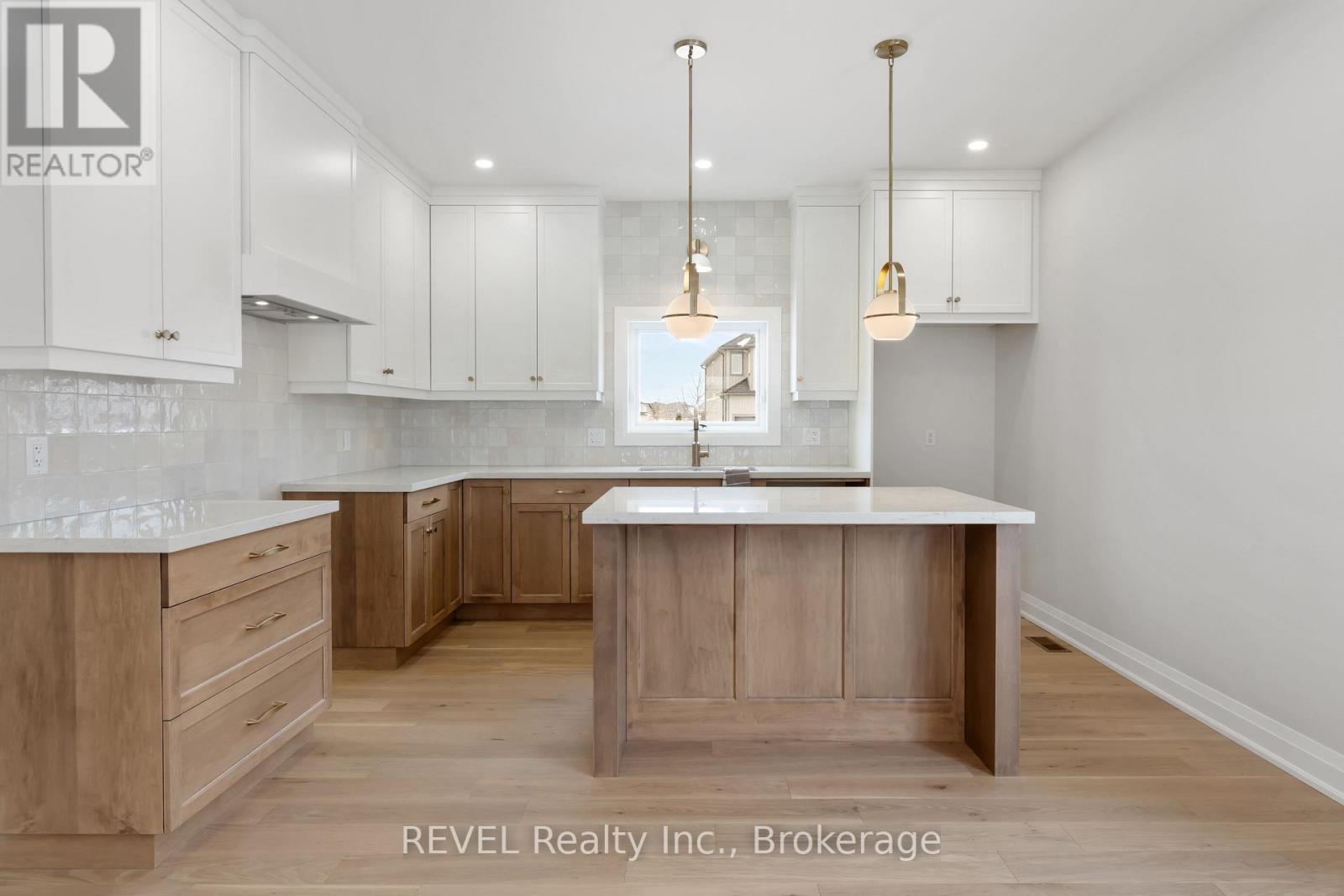 1 Elvira Way, Thorold, Ontario  L2V 0M7 - Photo 9 - X12381089