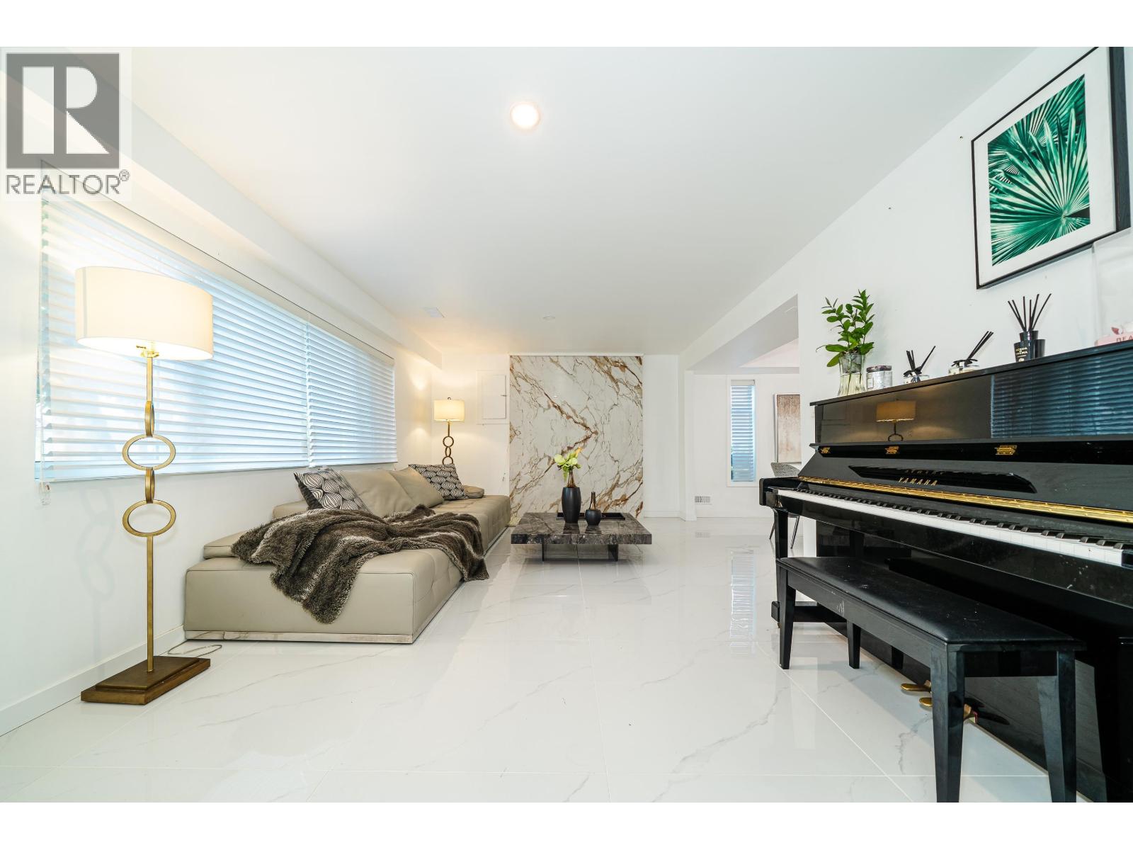 5180 Chetwynd Avenue, Richmond, British Columbia  V7C 4L2 - Photo 4 - R3051495