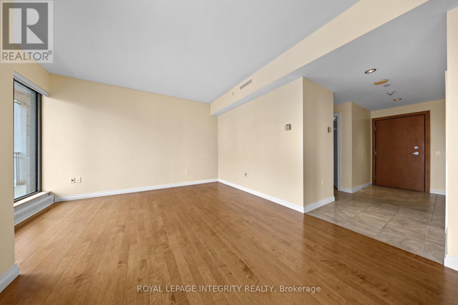 1207 - 90 George Street, Ottawa, Ontario  K1N 0A8 - Photo 11 - X12422650