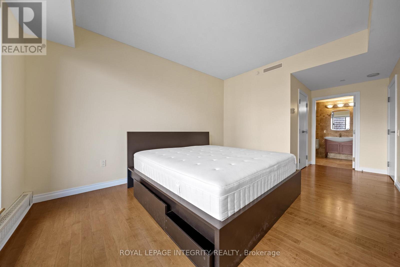 1207 - 90 George Street, Ottawa, Ontario  K1N 0A8 - Photo 16 - X12422650