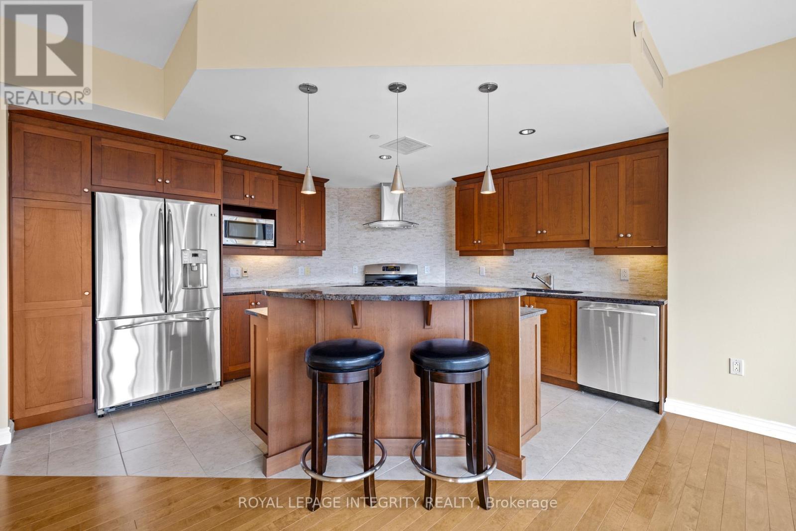 1207 - 90 George Street, Ottawa, Ontario  K1N 0A8 - Photo 4 - X12422651