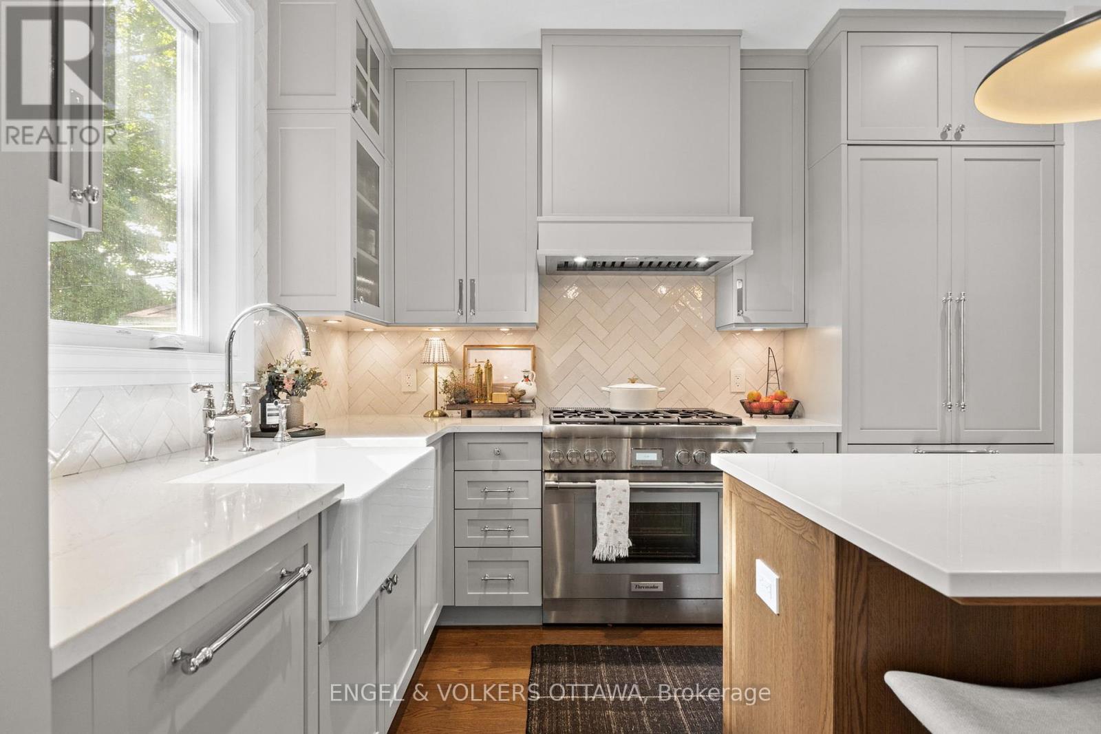 872 Iroquois Road, Ottawa, Ontario  K2A 3N2 - Photo 13 - X12422655