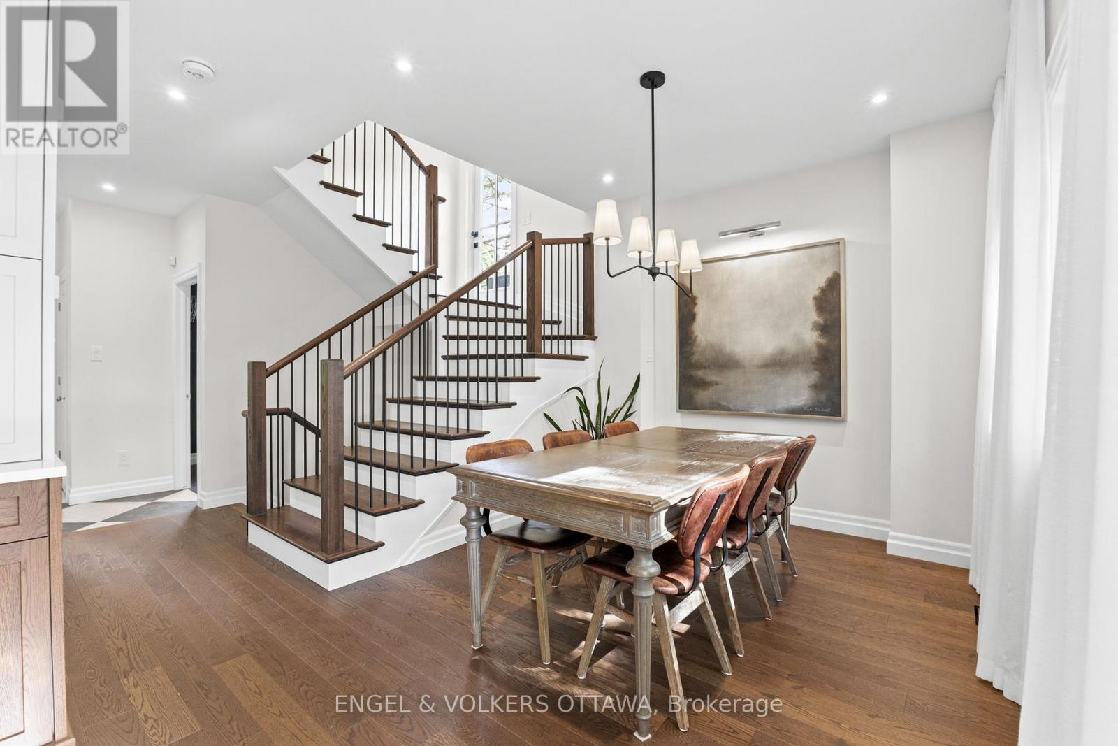 872 Iroquois Road, Ottawa, Ontario  K2A 3N2 - Photo 17 - X12422655