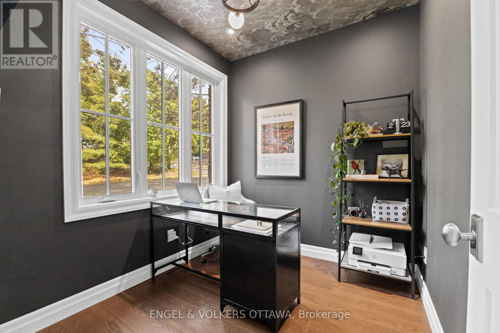 872 Iroquois Road, Ottawa, Ontario  K2A 3N2 - Photo 20 - X12422655
