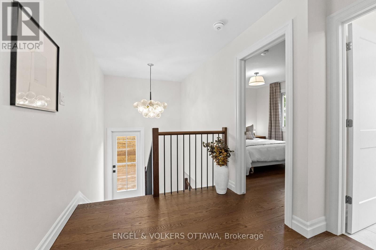872 Iroquois Road, Ottawa, Ontario  K2A 3N2 - Photo 22 - X12422655