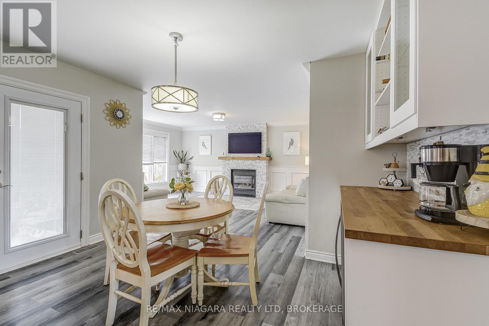 80 Green Meadow Crescent, Welland, Ontario  L3C 6X4 - Photo 13 - X12422648