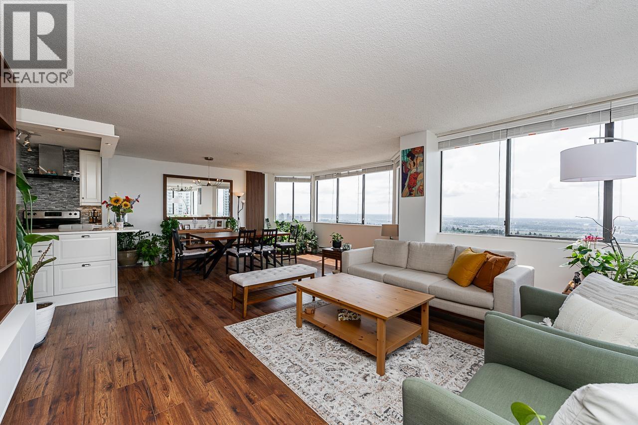 2505 6540 BURLINGTON AVENUE, Burnaby, British Columbia