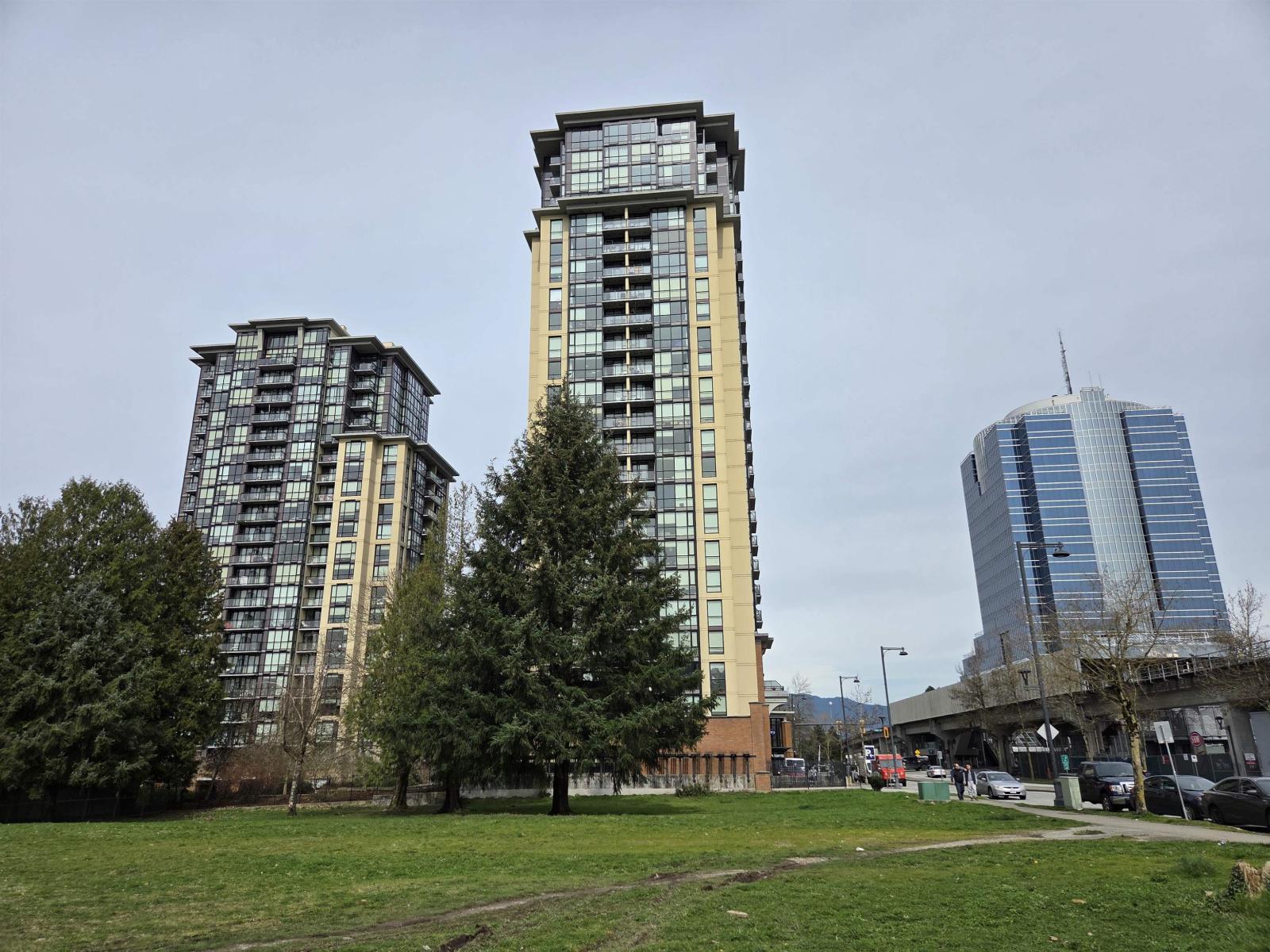 1106 10777 UNIVERSITY DRIVE, surrey, British Columbia