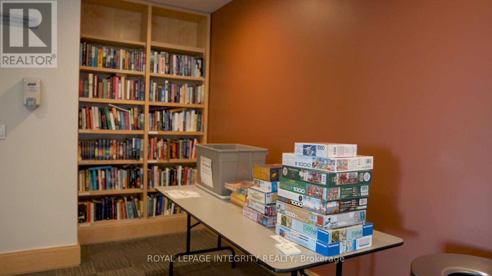 1410 - 10 Queens Quay W, Toronto (Waterfront Communities), Ontario  M5J 2R9 - Photo 37 - C12407417