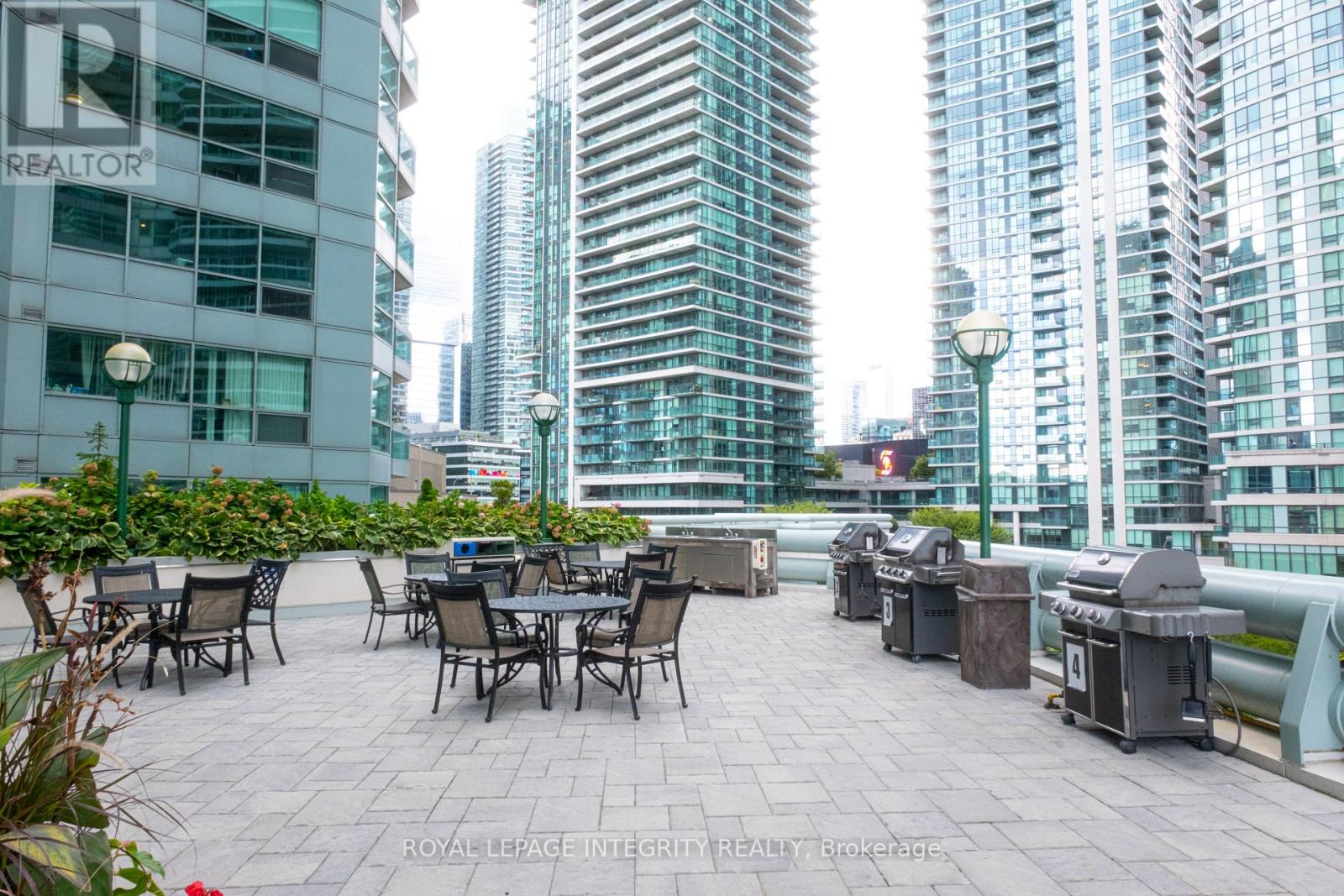 1410 - 10 Queens Quay W, Toronto (Waterfront Communities), Ontario  M5J 2R9 - Photo 43 - C12407417