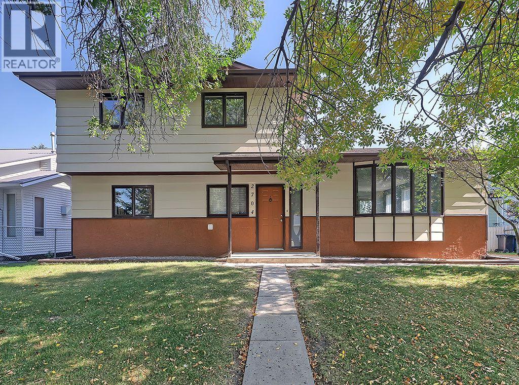 2704 22A Avenue, Nanton, Alberta