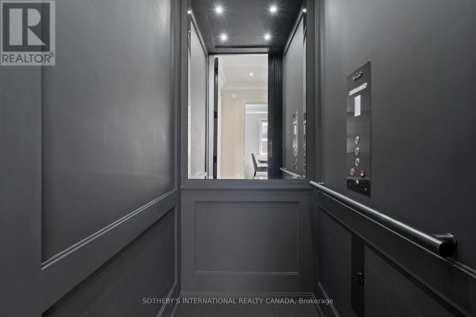 222 Connaught Avenue, Toronto, Ontario  M2M 1H5 - Photo 19 - C12422658