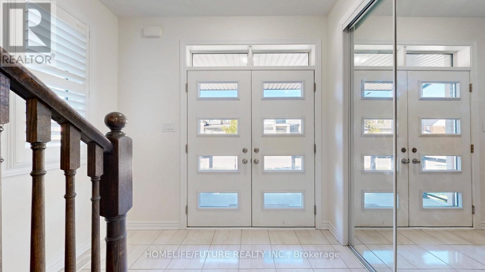 92 Barkerville Drive, Whitby, Ontario  L1P 0L8 - Photo 22 - E12422646
