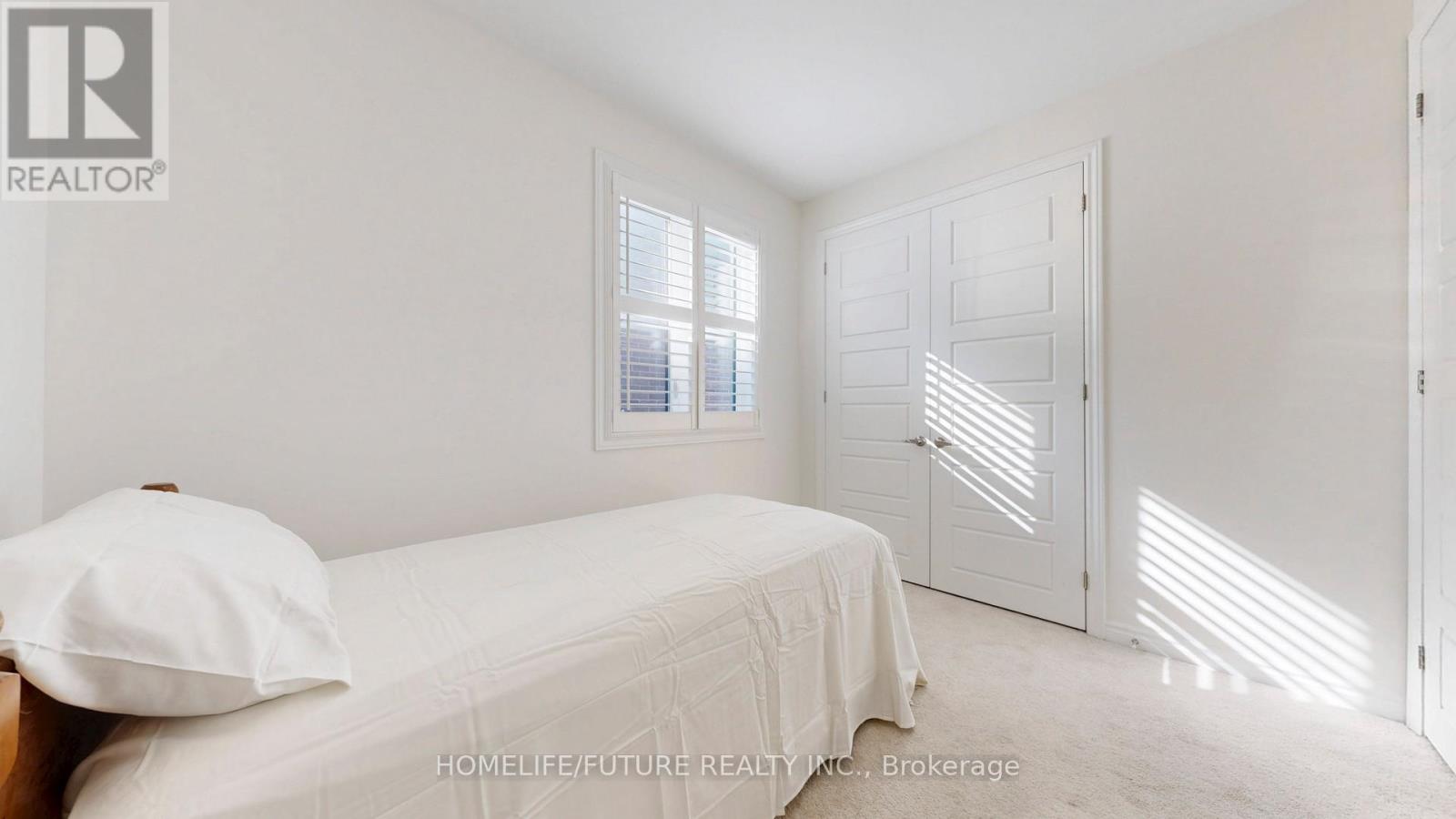 92 Barkerville Drive, Whitby, Ontario  L1P 0L8 - Photo 36 - E12422646