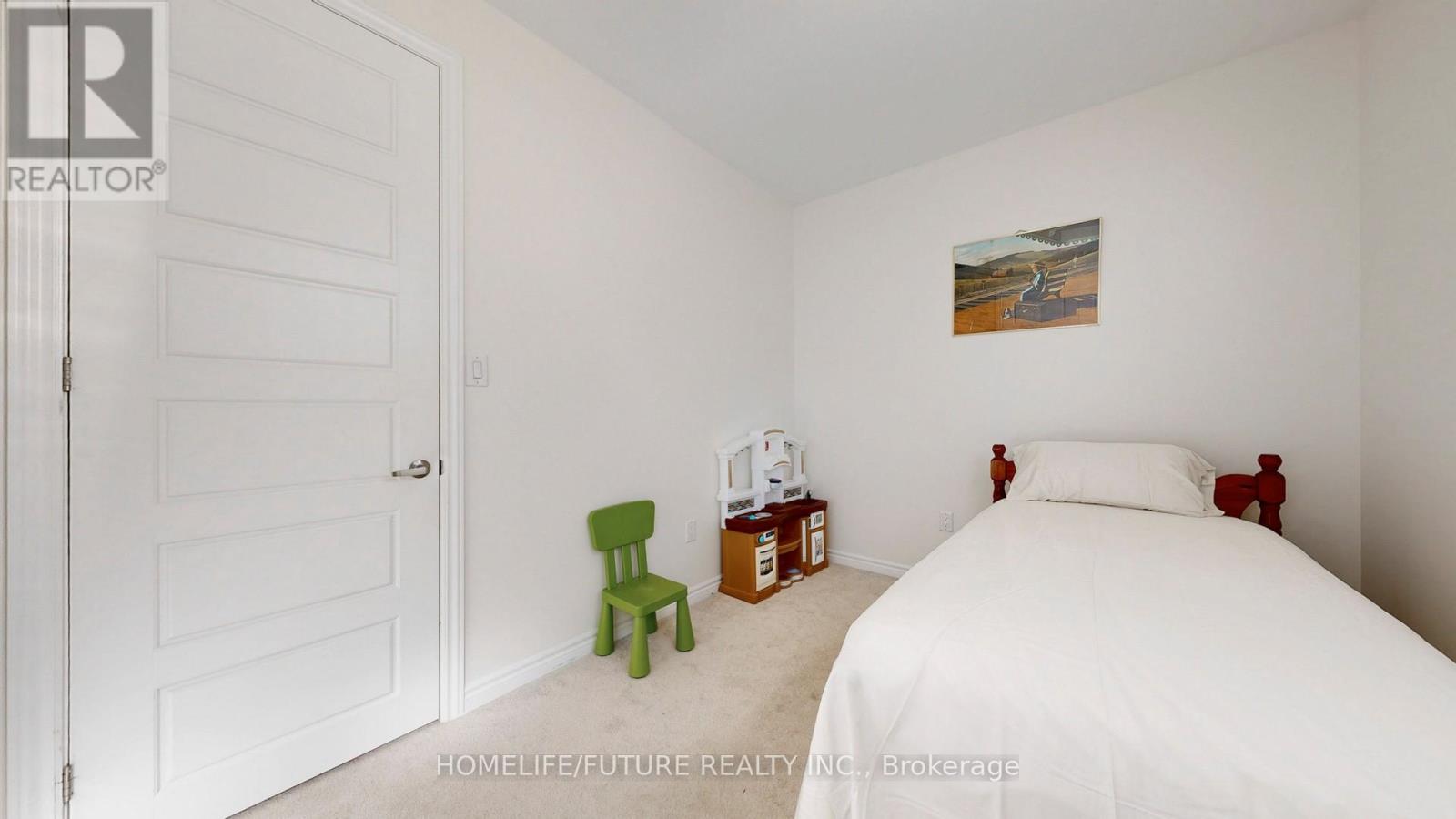 92 Barkerville Drive, Whitby, Ontario  L1P 0L8 - Photo 37 - E12422646