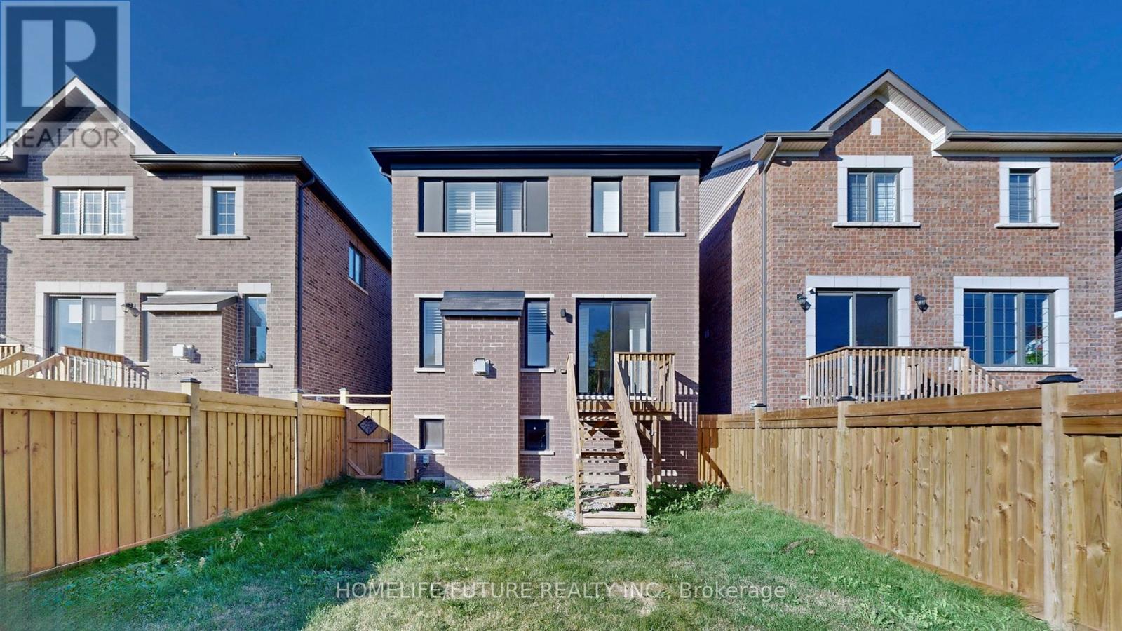 92 Barkerville Drive, Whitby, Ontario  L1P 0L8 - Photo 47 - E12422646