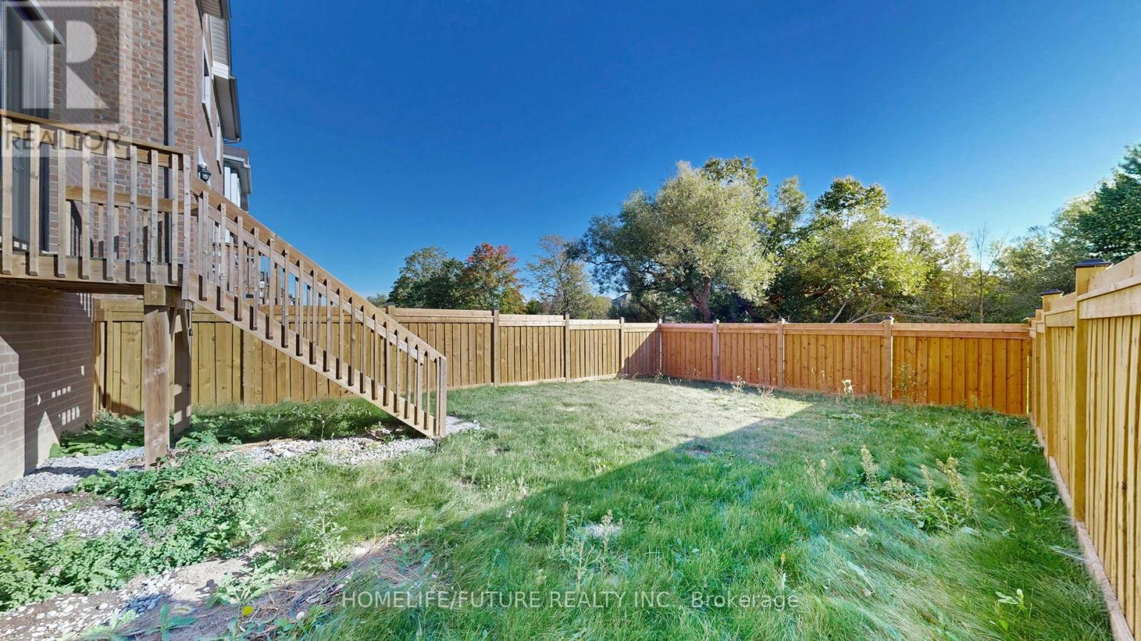 92 Barkerville Drive, Whitby, Ontario  L1P 0L8 - Photo 49 - E12422646